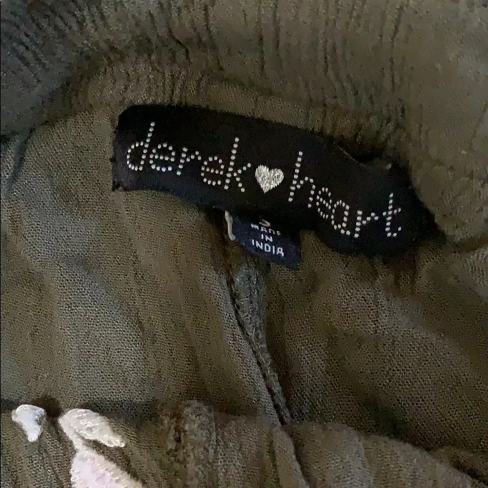 Shorts bundle small - Image 4