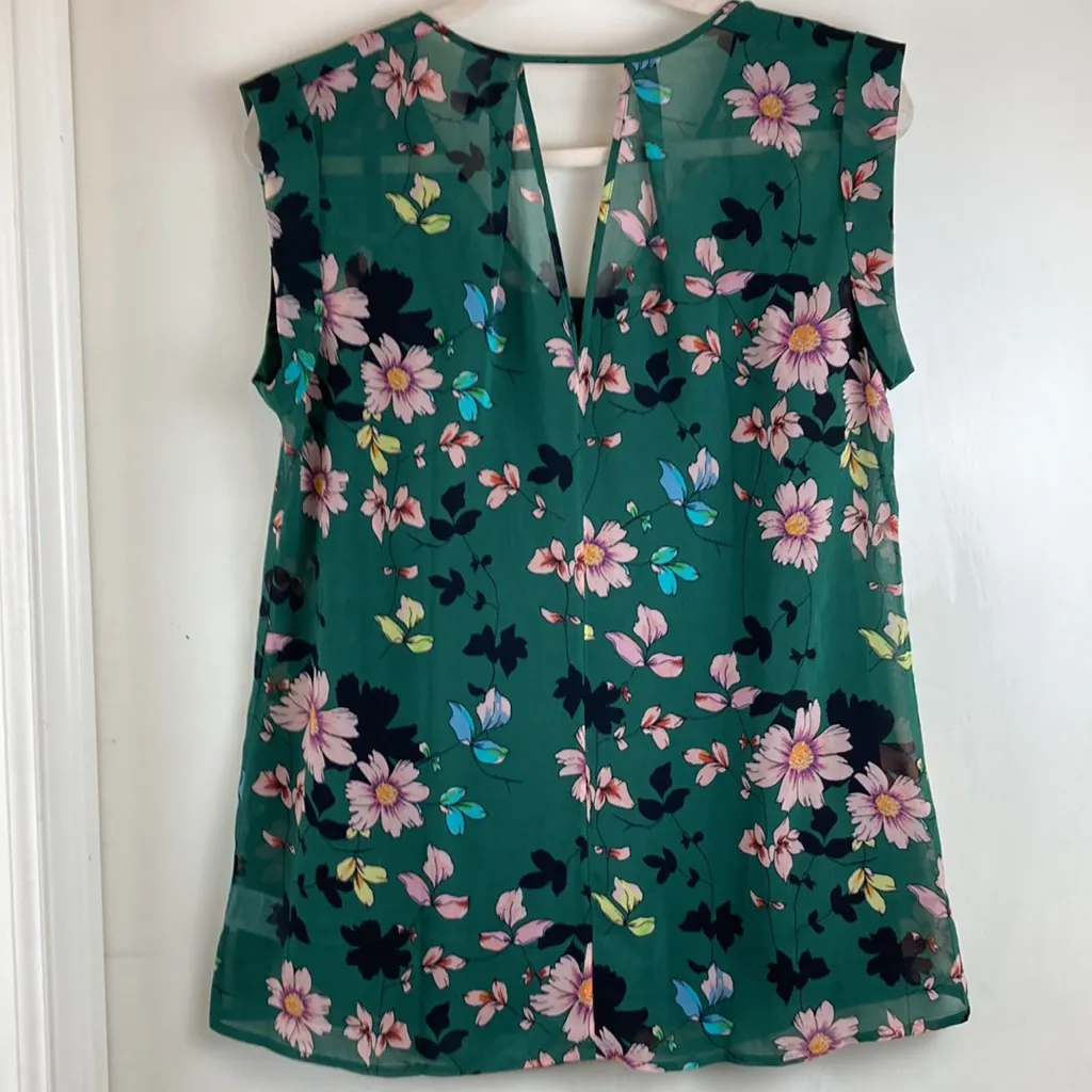 CAbi Green Daisy Vine Shadow Floral Print Sleeveless Blouse #3619 A153 - Image 10