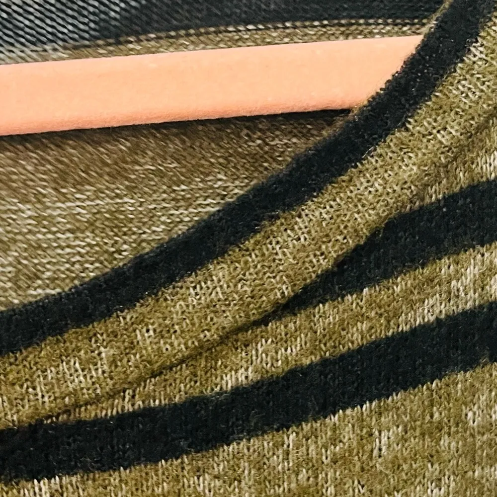 As U Wish  Boutique green gray sweater dress sz Large - Image 36