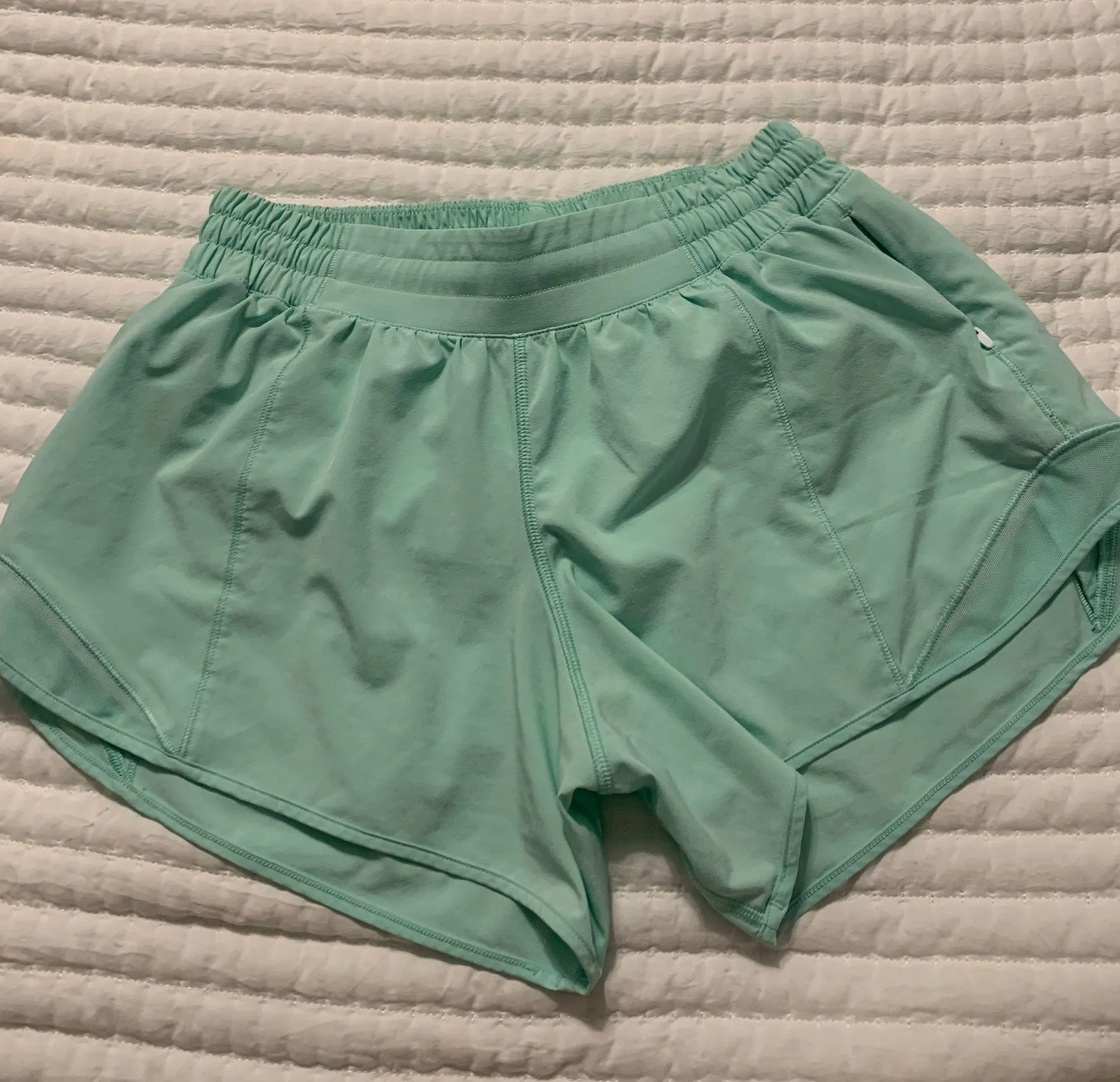 Lululemon Hottie Hot Shorts - Image 2