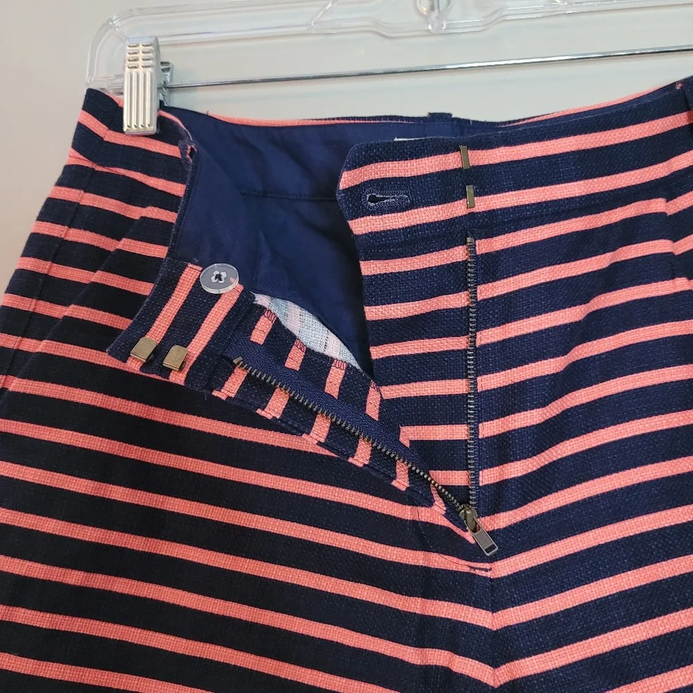 J. Crew Factory Navy and Coral Striped Shorts Pink Size 4 - Image 4