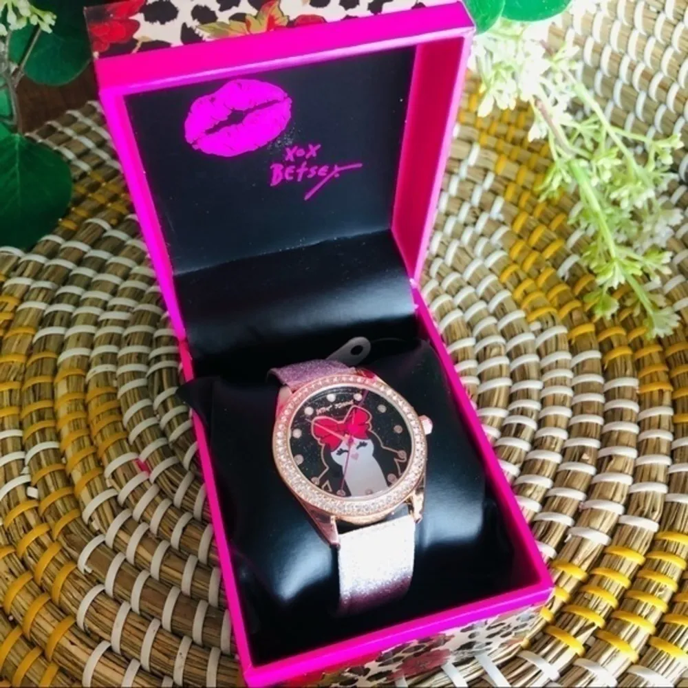 Betsey Johnson Crystal Penguin Watch Rose Gold Glitter Strap NWT - Image 4