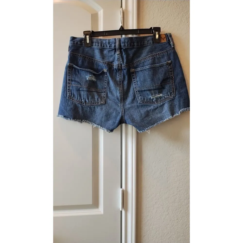 American Eagle Super Stretch High-Rise Distressed Shorts Size 6 - Image 4
