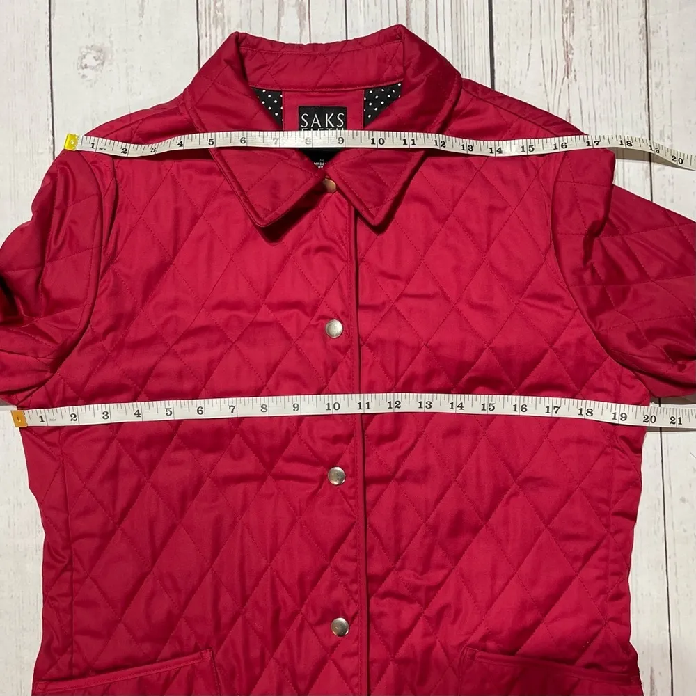 SAKS FIFTH AVENUE Red Diamond Quilted Jacket poke dots - Image 8
