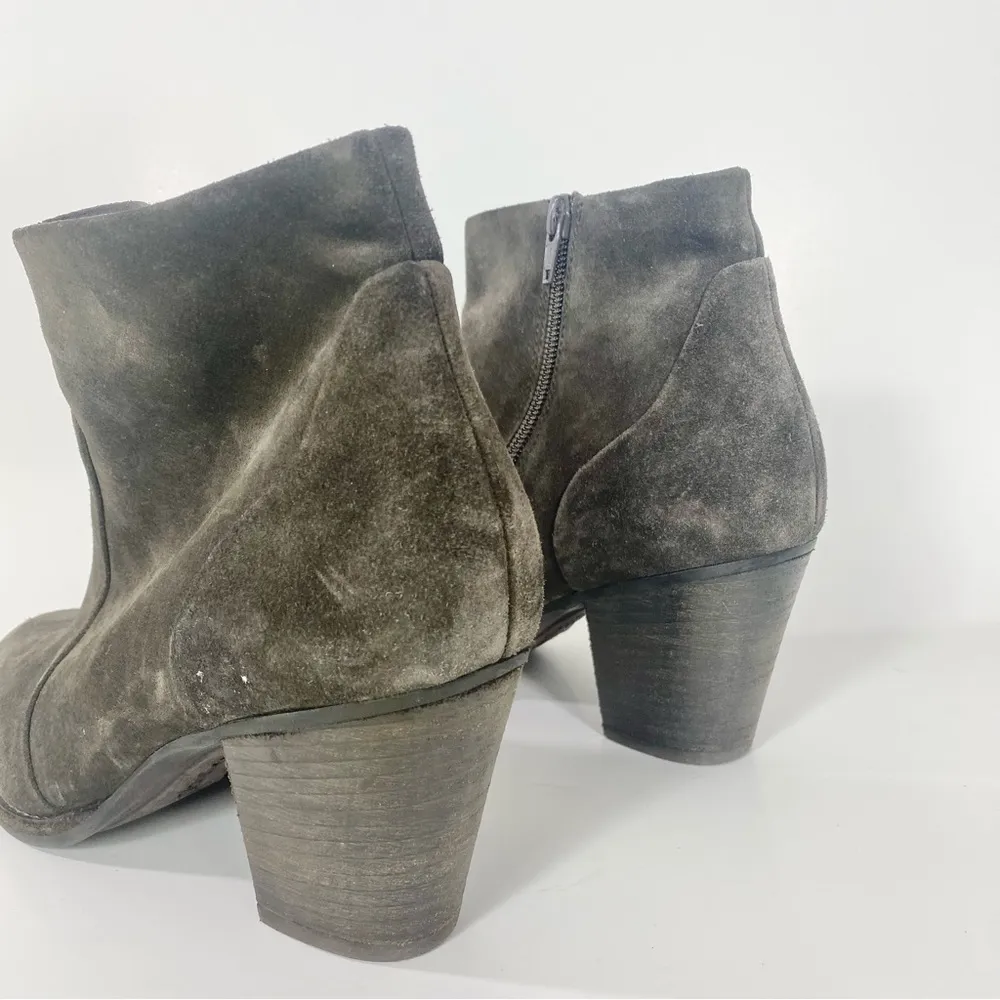 PAUL GREEN DARK GREEN SUEDE HEELED BOOTS - Image 9