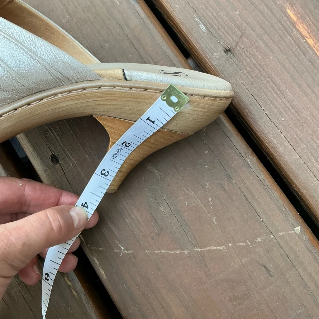 Soft leather slide in sandals 🌸🌸 Size 9.5 - Image 12