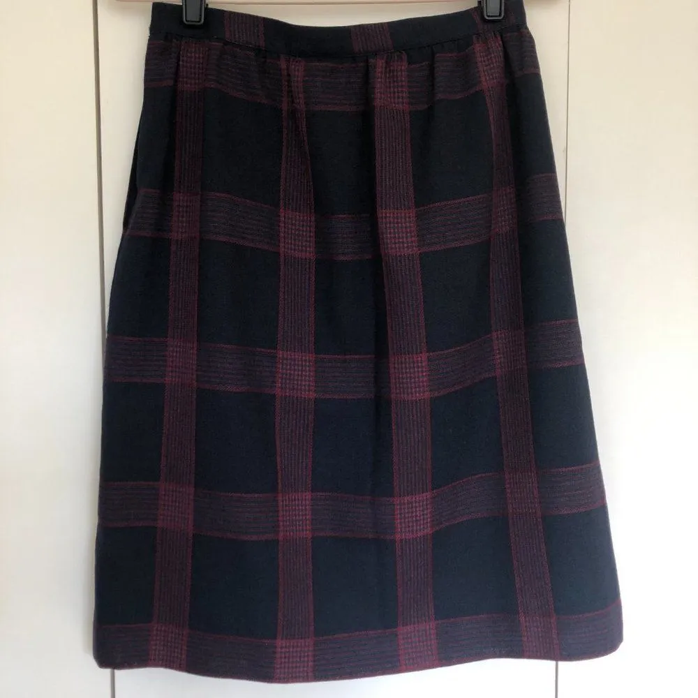 Vintage Women's Tartan Plaid Navy Red Pencil Skirt 100% Wool Size 6 Made in USA - Image 3