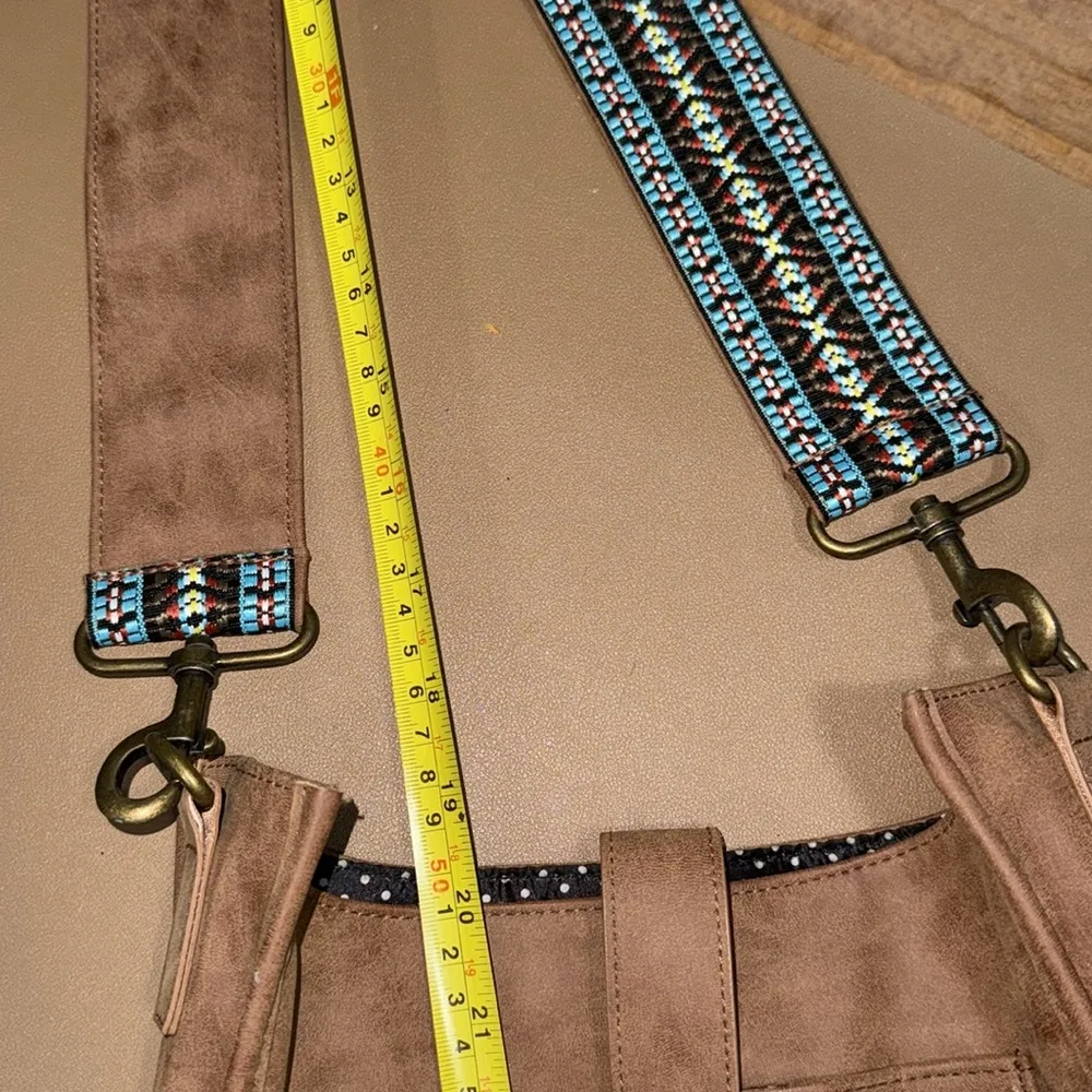 Crossbody purse with removable strap snap closure pocket brown black interior Tan - Image 7