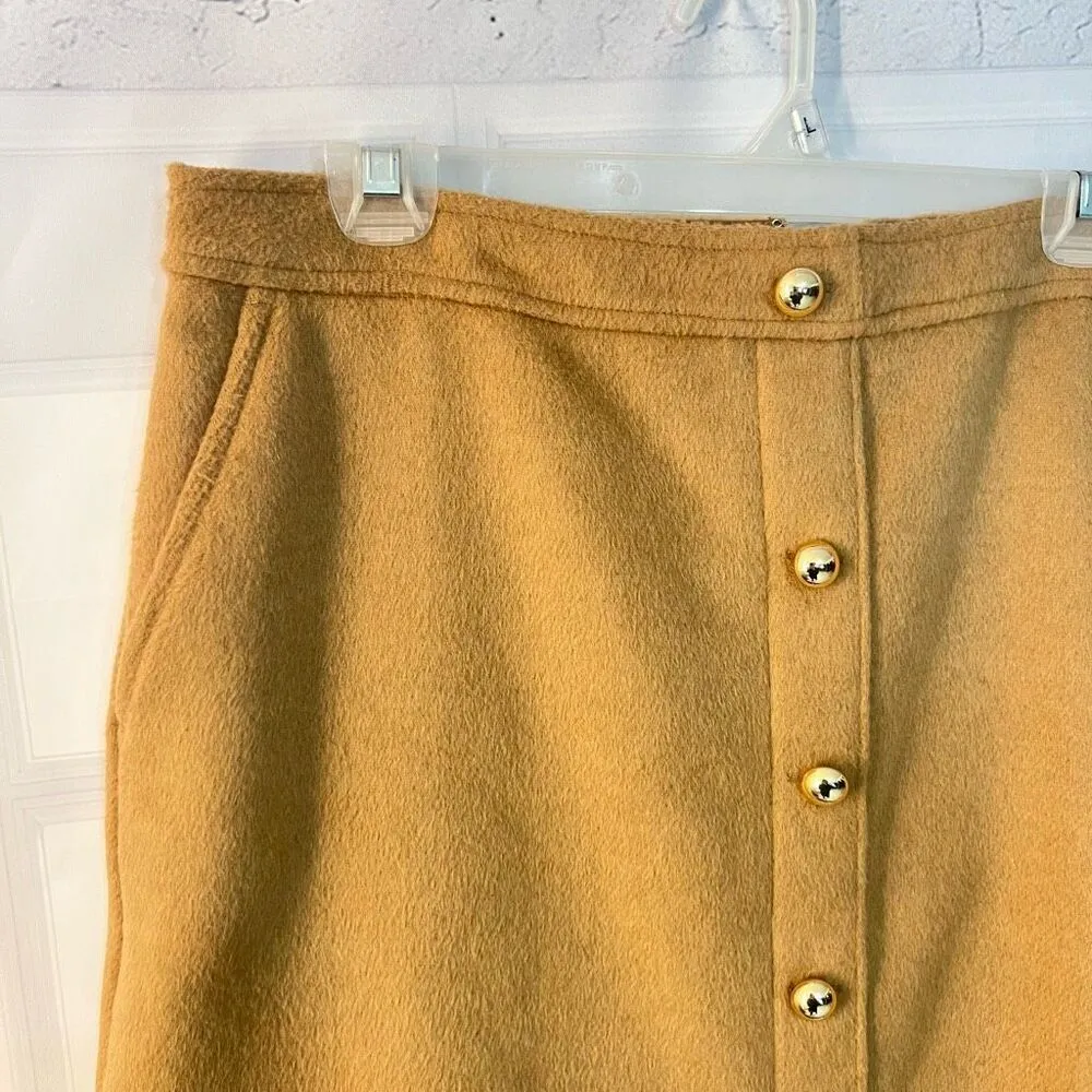 Loft camel gold button detail mini skirt size 14 - Image 2