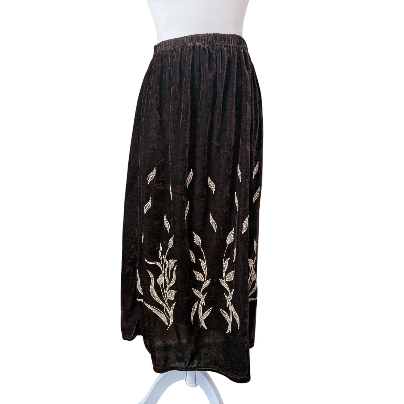 Vintage Brown Velvet Midi Skirt with Glitter Floral Design Goblincore - Image 6