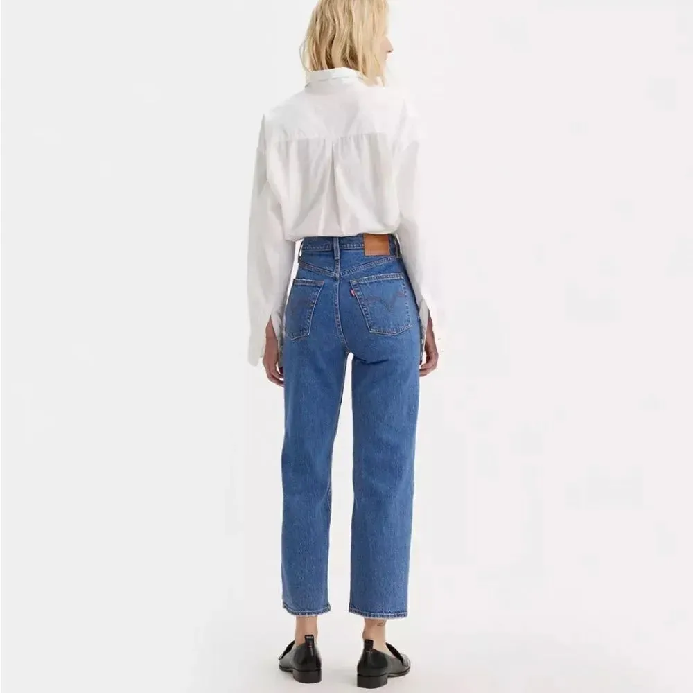 Levi's Ribcage Straight Ankle Jeans - Image 4
