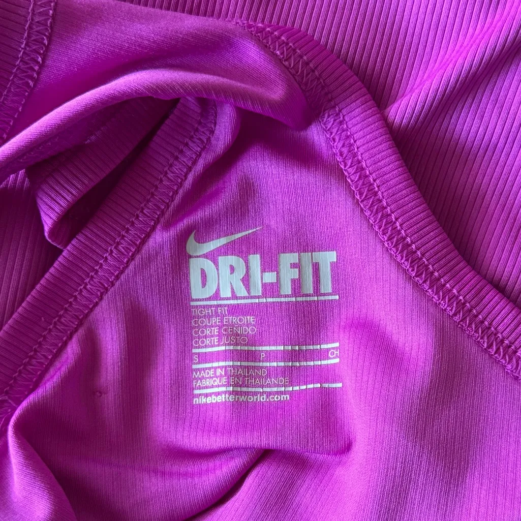💜Nike Dri-FIT Women’s Racerback Tank Top💜 ~Small - Image 4