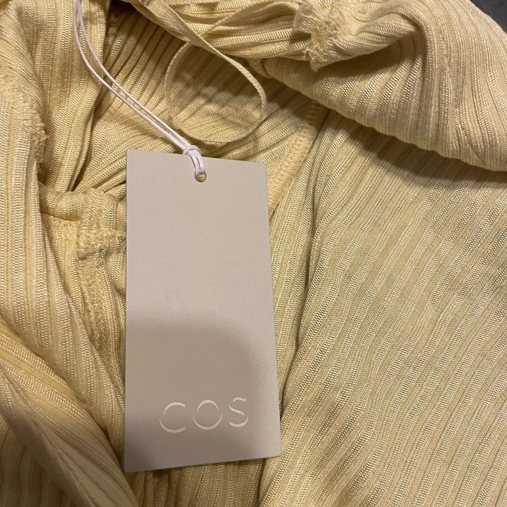 COS Light Yellow Ribbed Sweater Back Buttons size small NWT - Image 5