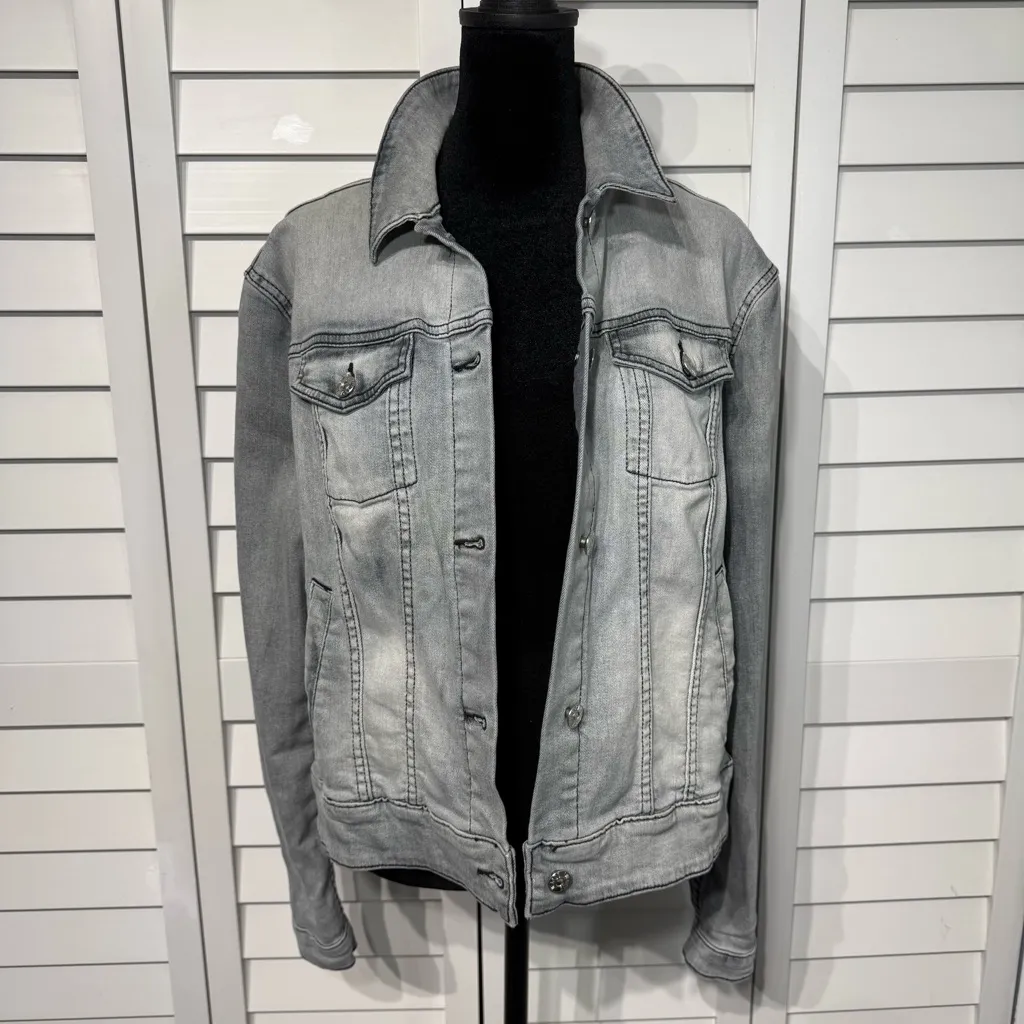 LuLaRoe Charcoal Cropped Jean Jacket Women’s Large - Image 3