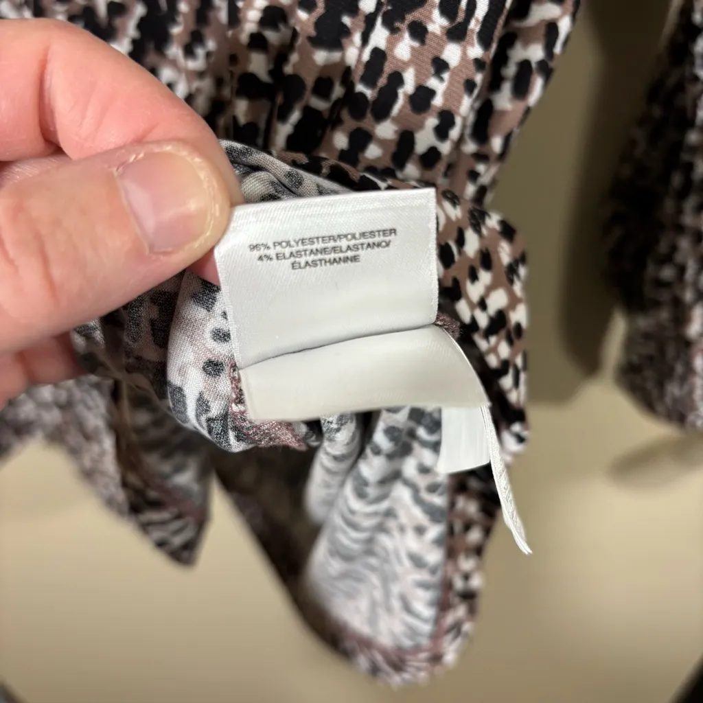 Anne Klein Patterned Long Sleeve Top with Zipper Size L - Image 5