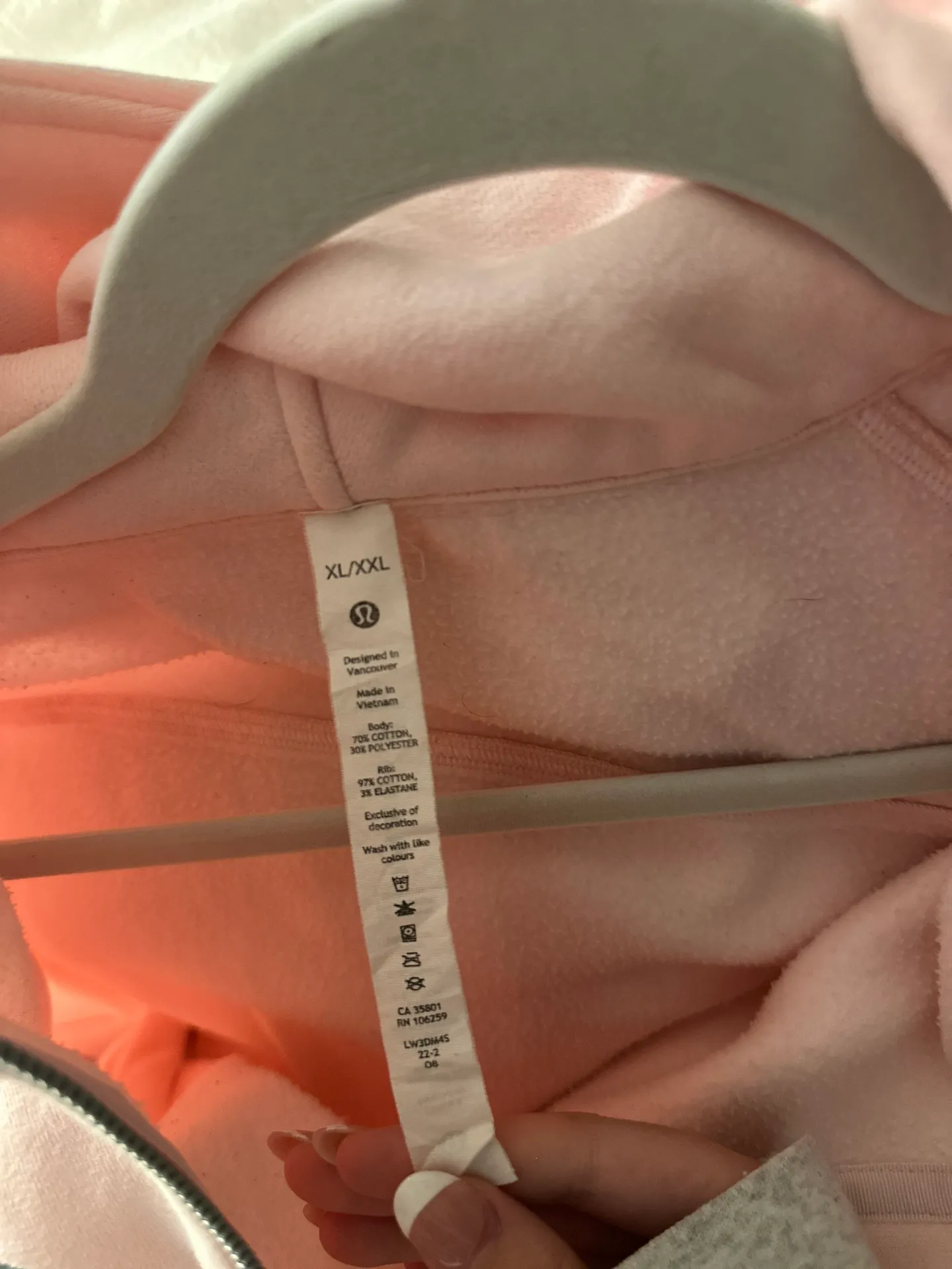 Strawberry Milkshake Scuba - Image 2