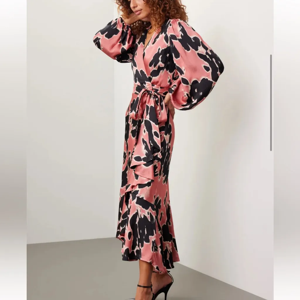 Tanya Taylor Long Sleeve Blaire Wrap Midi Dress in Garnet Rose Multi sz 0 $695 - Image 2