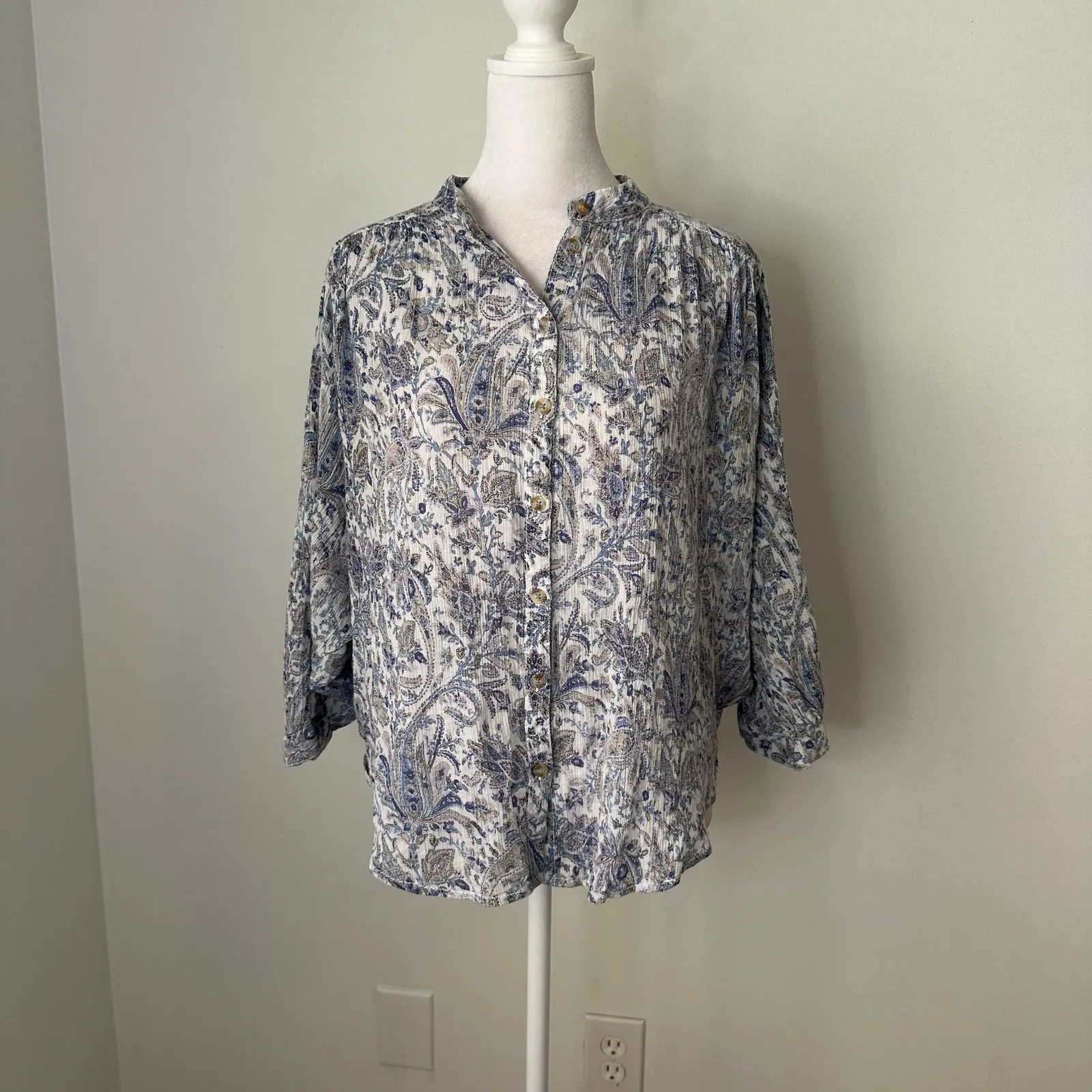Pilcro & the Letterpress Anthropologie blue & white paisley button down top, S - Image 2