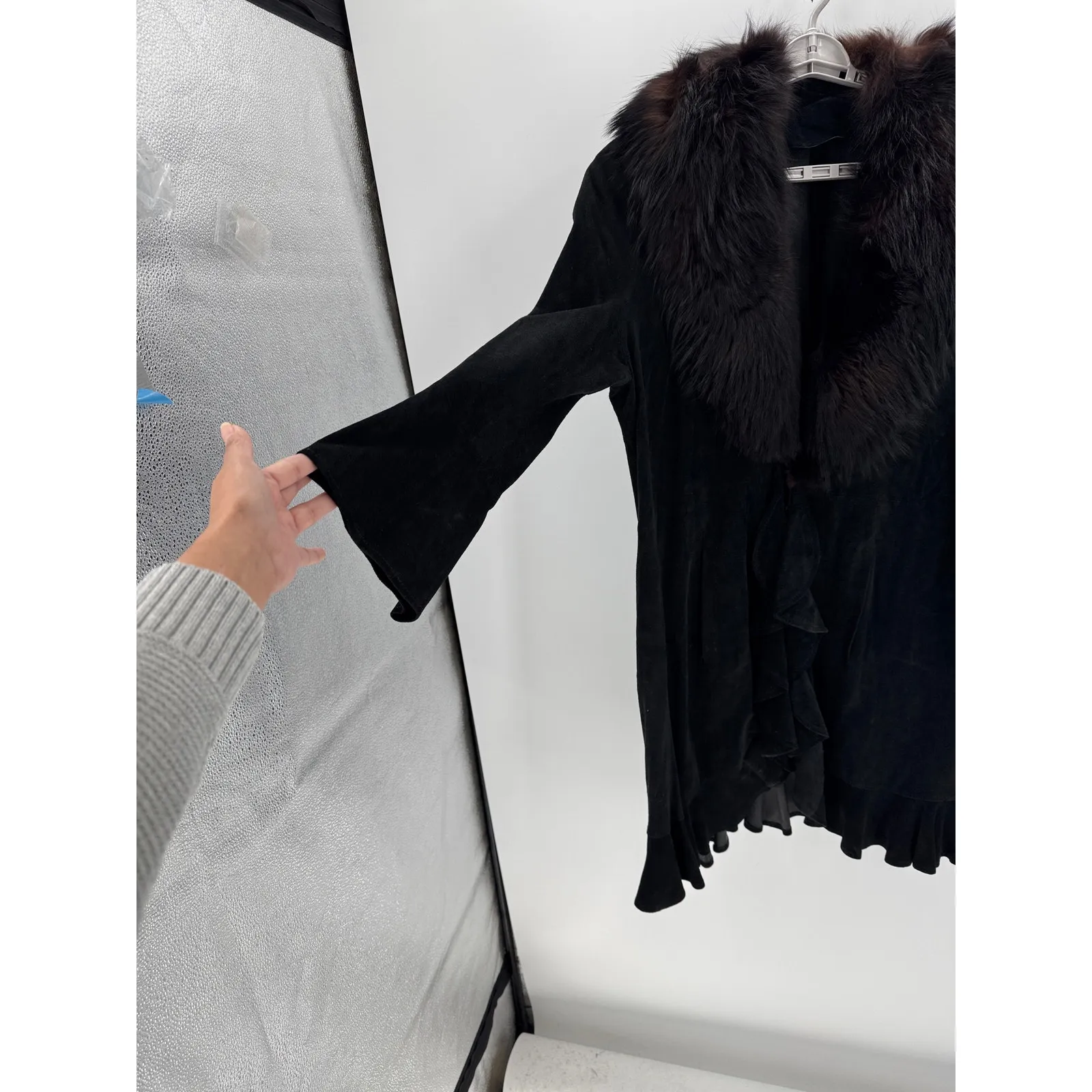 Vintage suede fur collar long coat size L western NFR skijoring cabin whimsigoth Black Size L - Image 5