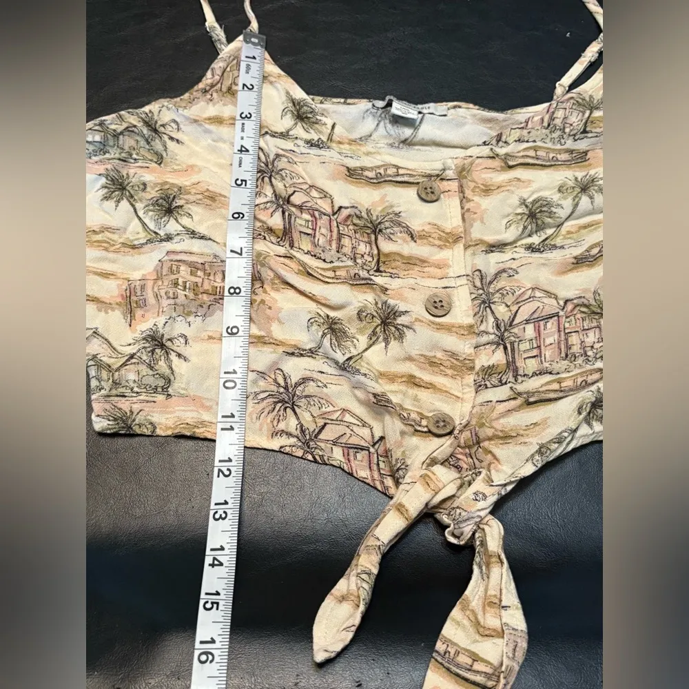 American Eagle Outfitters Brown and Cream Tie-Front Crop Camisole size L - Image 11