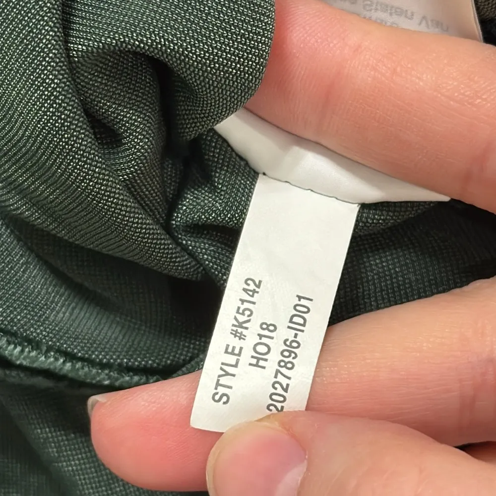 Madewell Velvet Wrap Top 3/4 long sleeve in smoky spruce Size S - Image 11