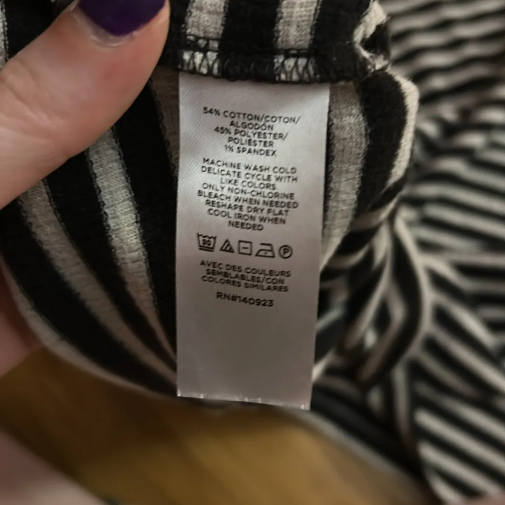 LOFT Monochrome Striped Muscle Tee - Image 3