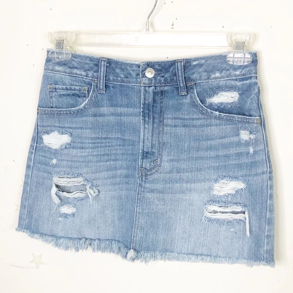 ABERCROMBIE & Fitch distressed denim mini skirt - Image 4