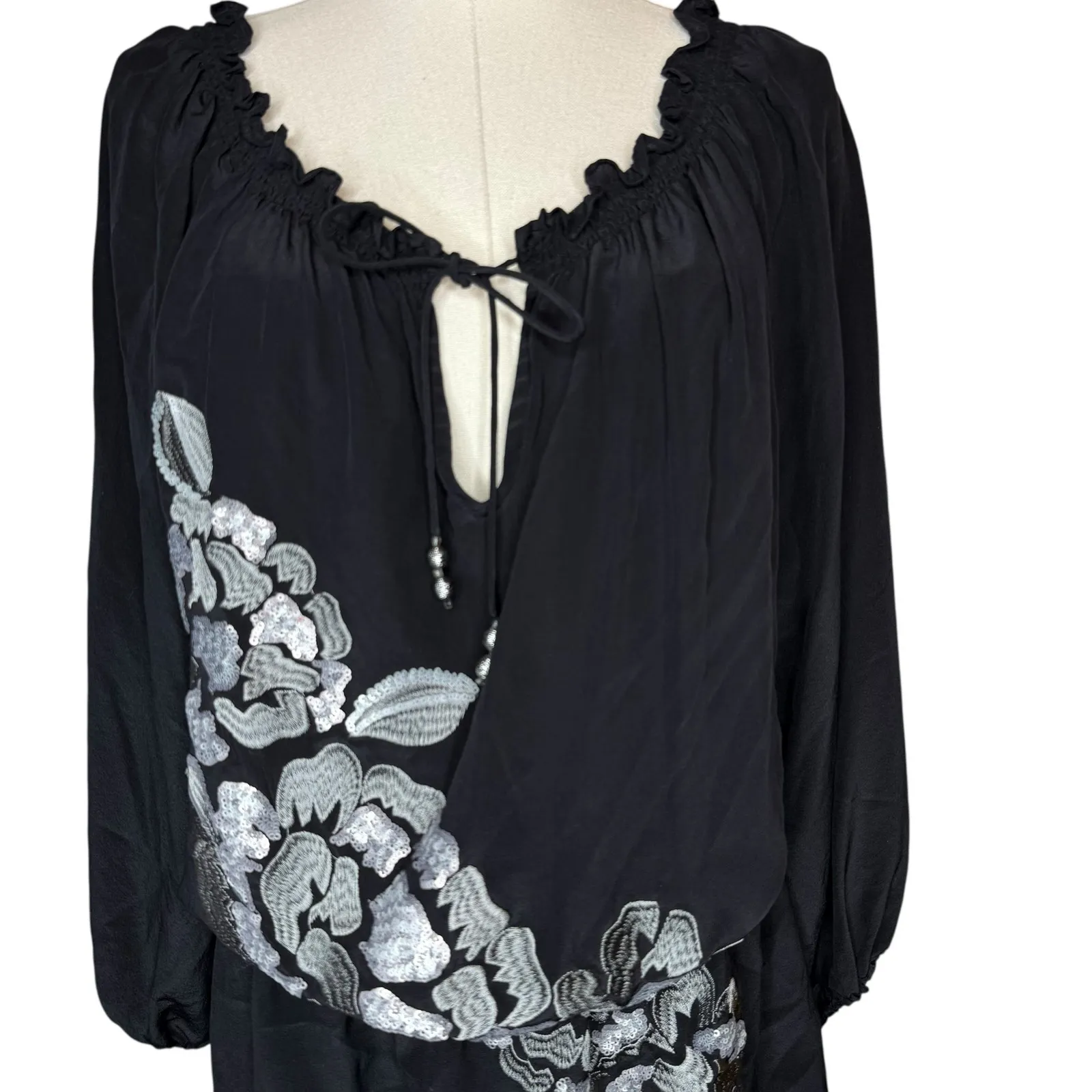 Cache Vintage Silk‎ Embroidered Floral Peasant Tunic Top - Image 3