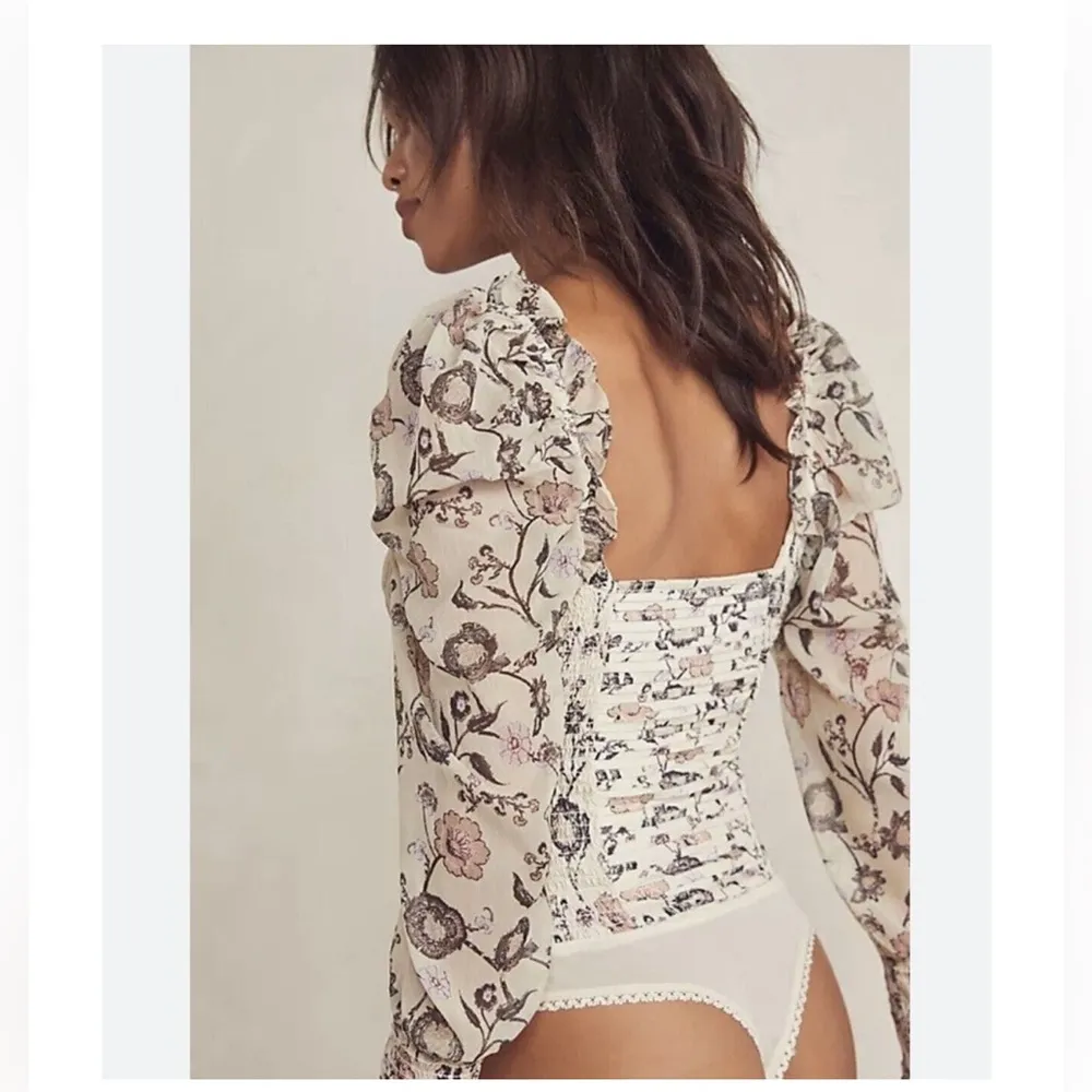 Free People Brunch Date Bodysuit Long Sleeve Floral Ivory Combo size S - Image 2