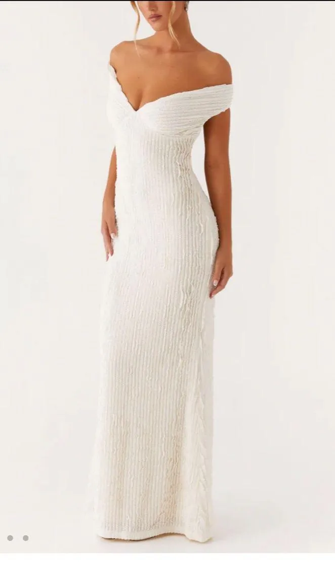 Peppermayo formal dress size 2 - Image 4