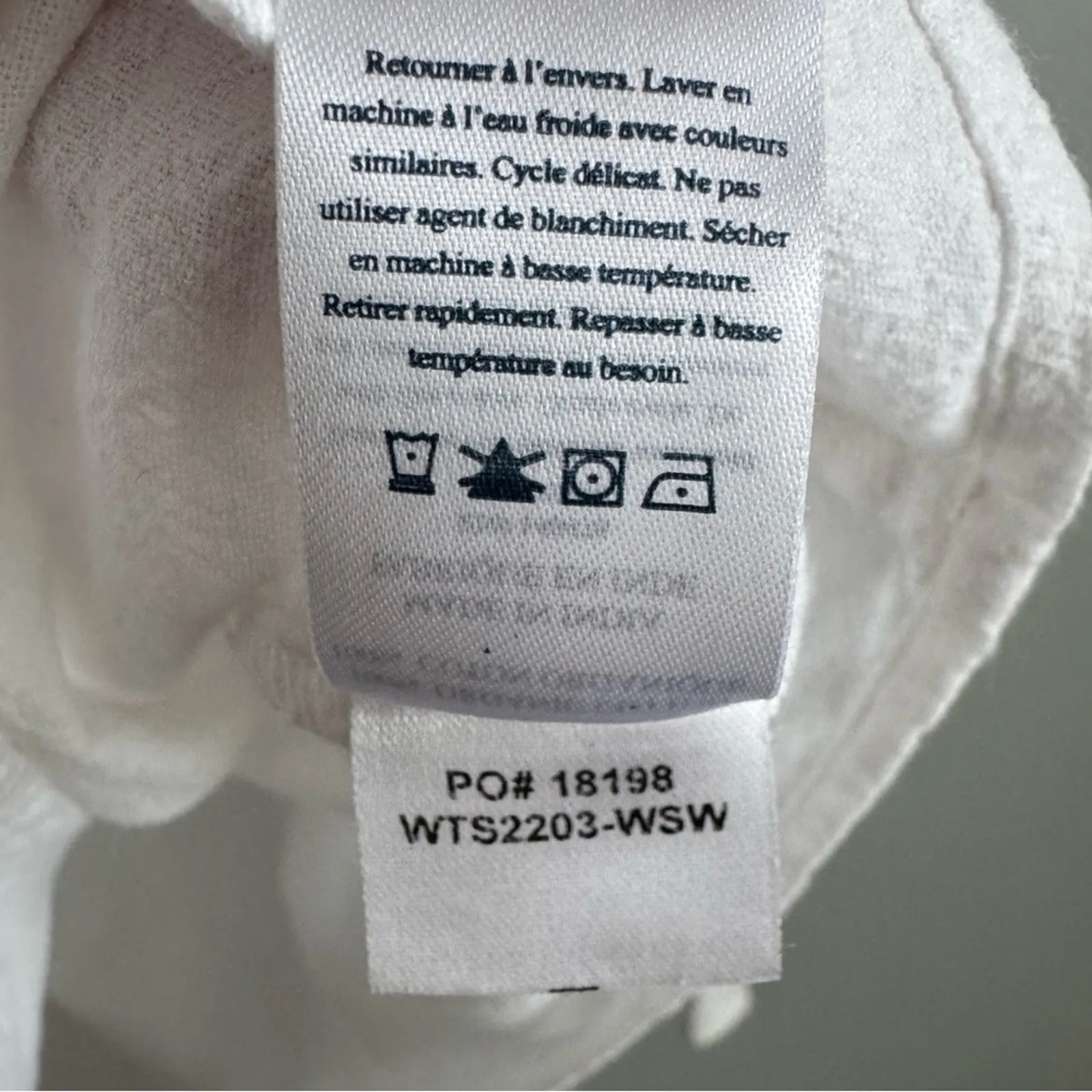 Faherty Laura Embroidered Peasant Blouse in Whisper White Size Small - Image 8