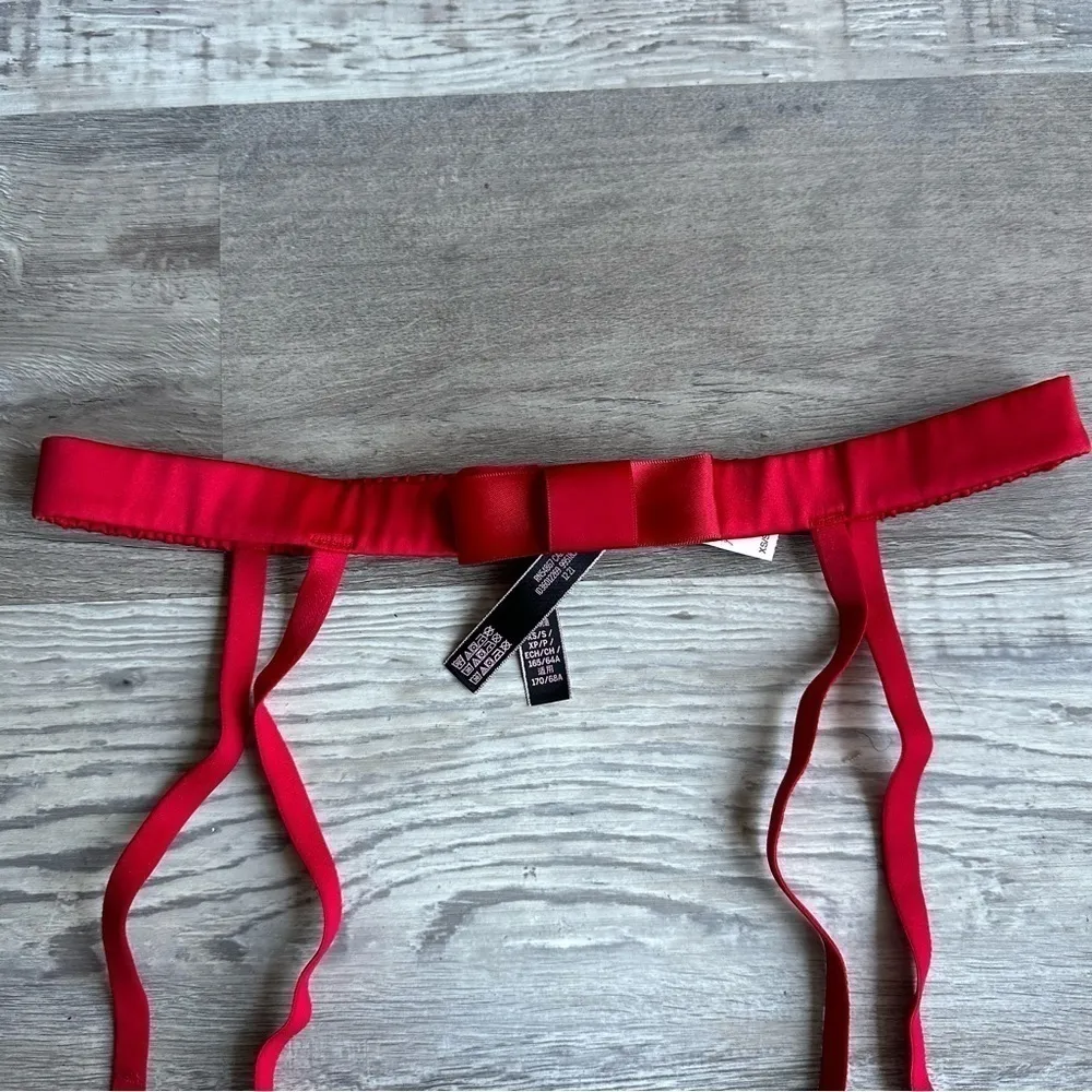 Victoria’s Secret Rosebud Dot Garter Belt/bow belt / red garter belt /satin belt - Image 6