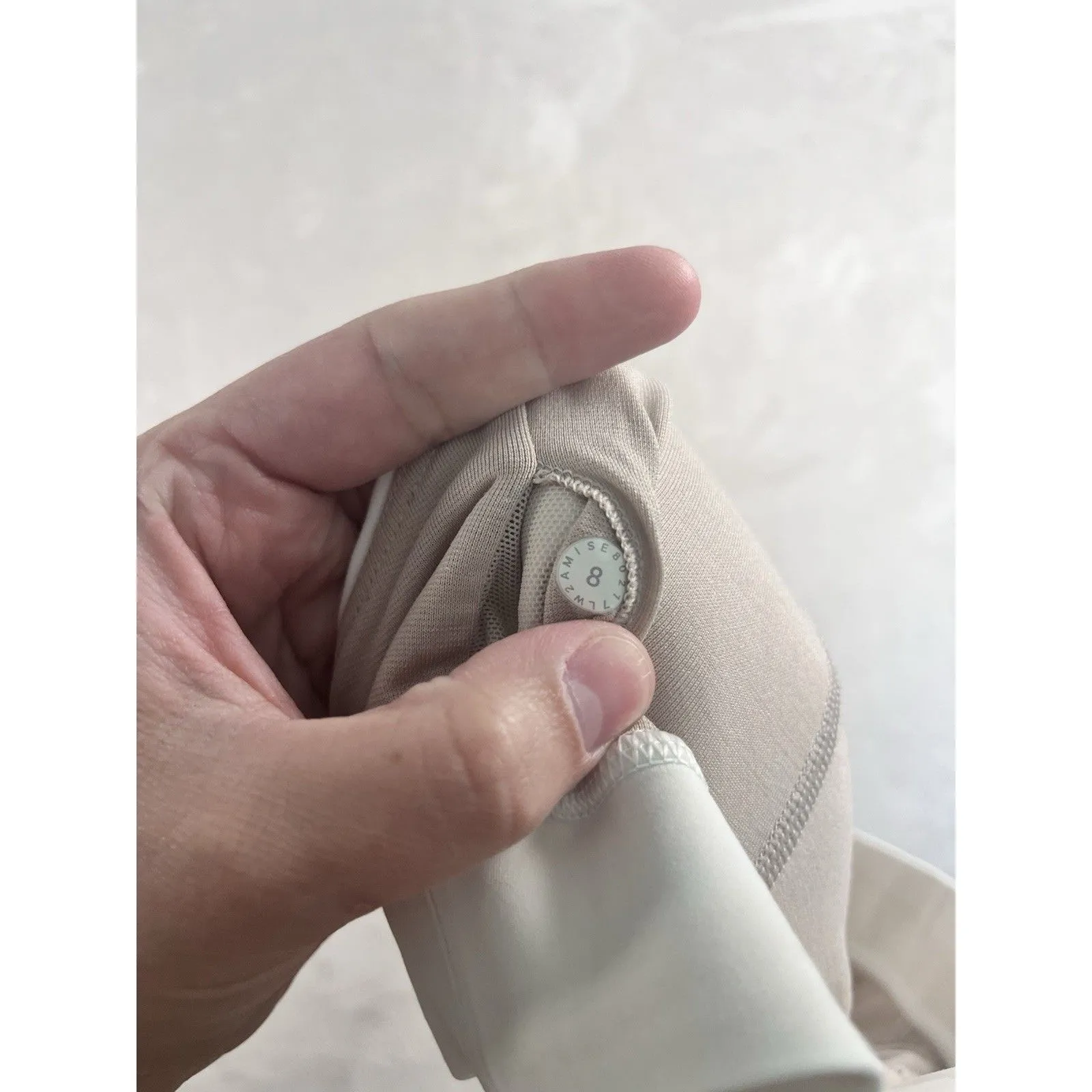 Lululemon Fast & Fre Bra (Nulux) White Size 8 Running Workout Gym Athleisure - Image 6