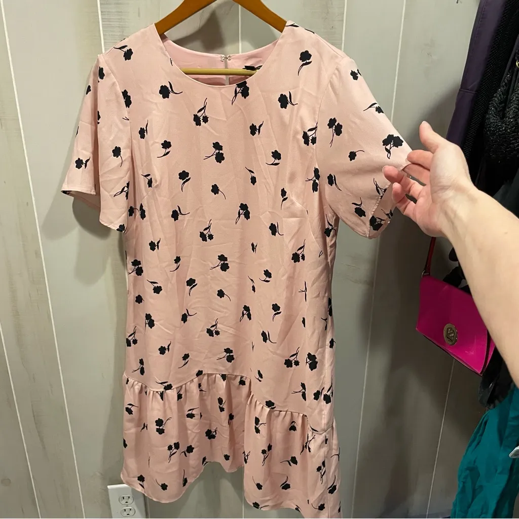 Cute pink blush ruffle short sleeve midi dress black floral whimsigoth coquette - Image 9