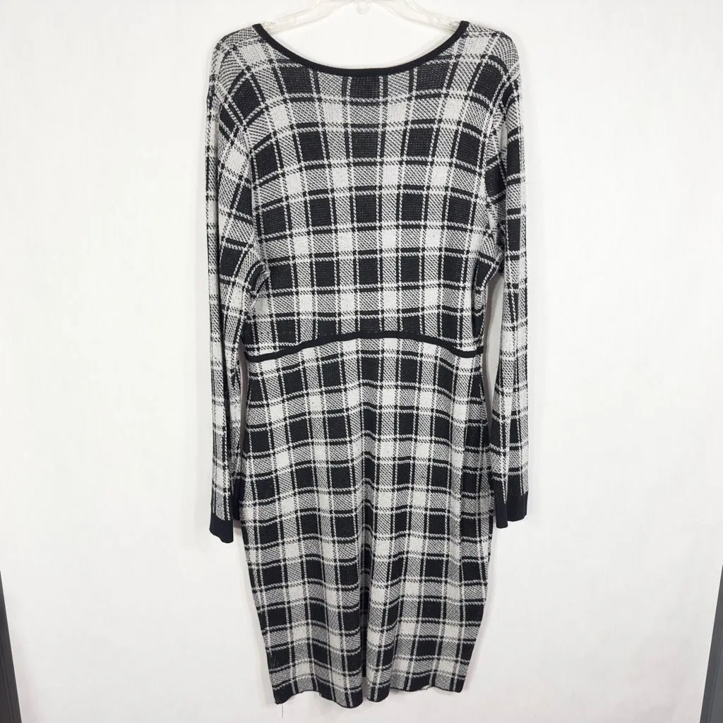 Torrid Plus Size 2X Dress Plaid Bodycon‎ Sweater Dress Black White Knee 969 - Image 6