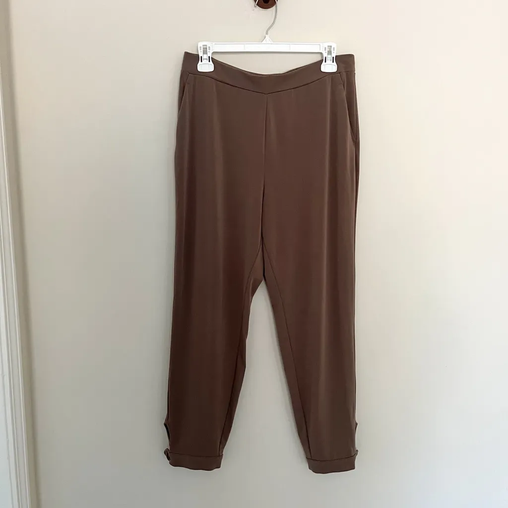 SUSAN GRAVER Liquid Knit Straight Leg Pants w Button Tab Brown Women’s Small - Image 2