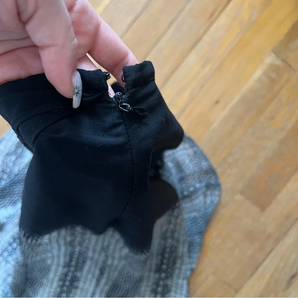 Silence +noise womens skirt size 4 - Image 5