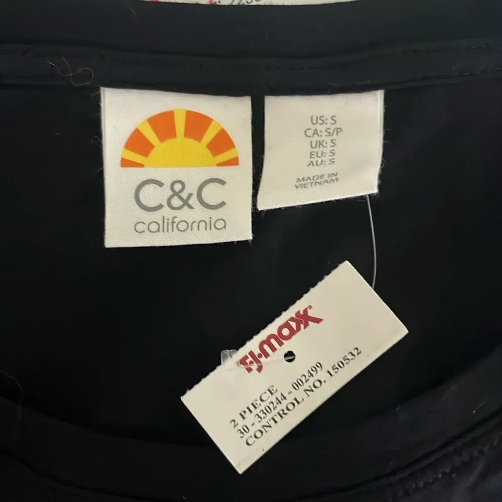 C&C California Black Cuffed Sleeve T-shirt Dress - Image 2