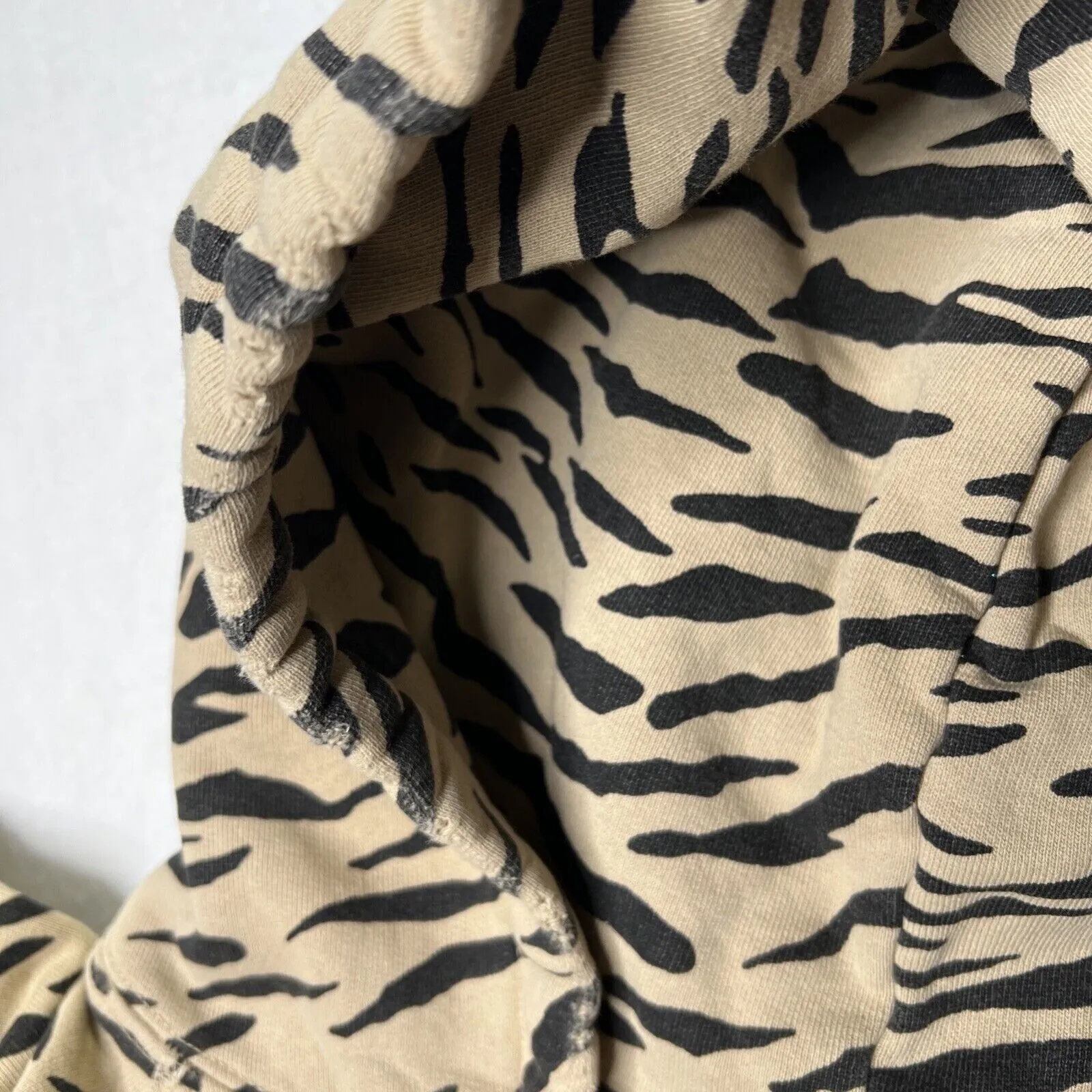 Nili Lotan Animal Print Tiger Stripe Sweatshirt‎ Hoodie Pullover Sz Med Womens - Image 3