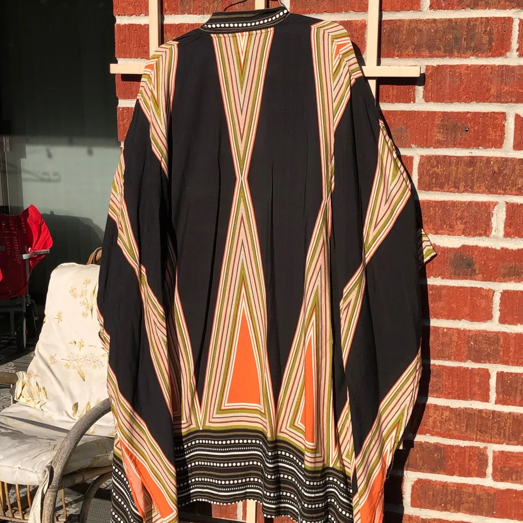Geometric Kimono Robe / Cover Up Black Size undefined - Image 8