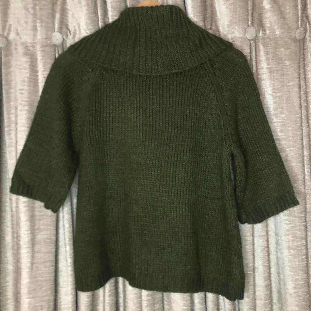 Paraphrase Cropped Short Sleeve Turtleneck Cowlneck Sweater Size Medium - Image 8