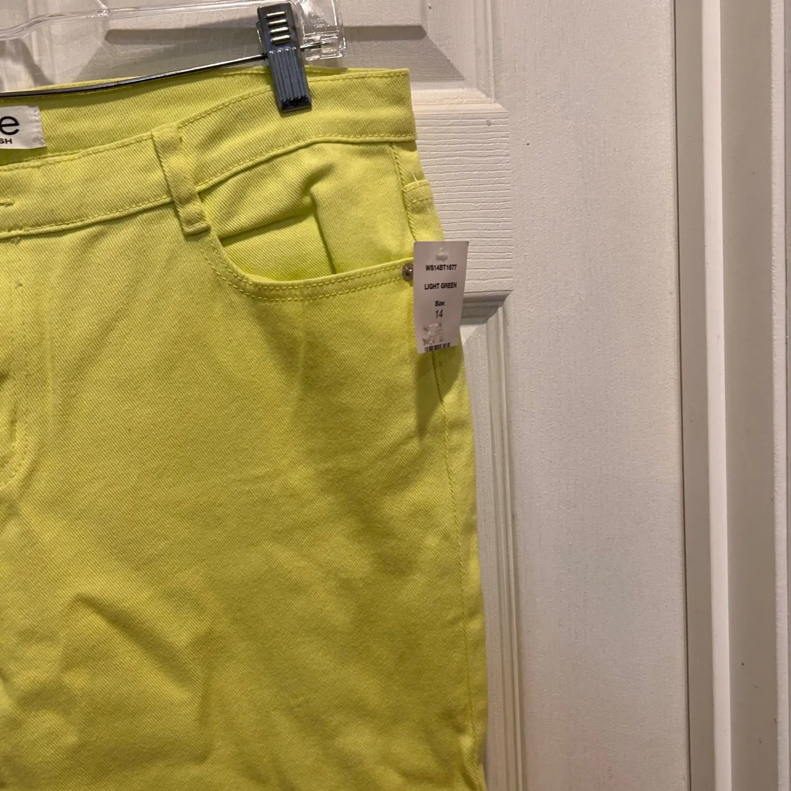 NWT Joe Fresh Womens Slim Fit Flourescent Green Pants Size 14 Cotton Spandex - Image 3