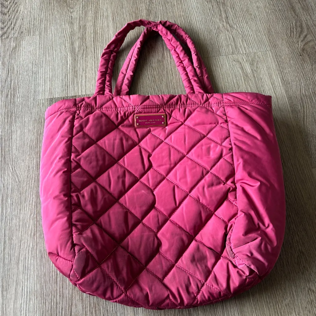 Marc Jacobs Hot Pink Quilted Tote - Image 8