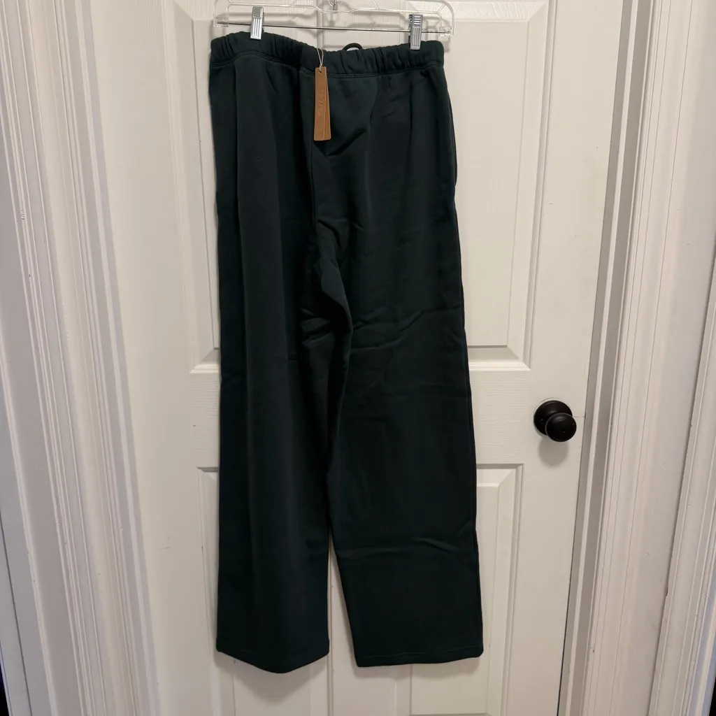 Skims Cotton Fleece Classic Straight Leg Pant in Spruce Green Size Medium - Image 2