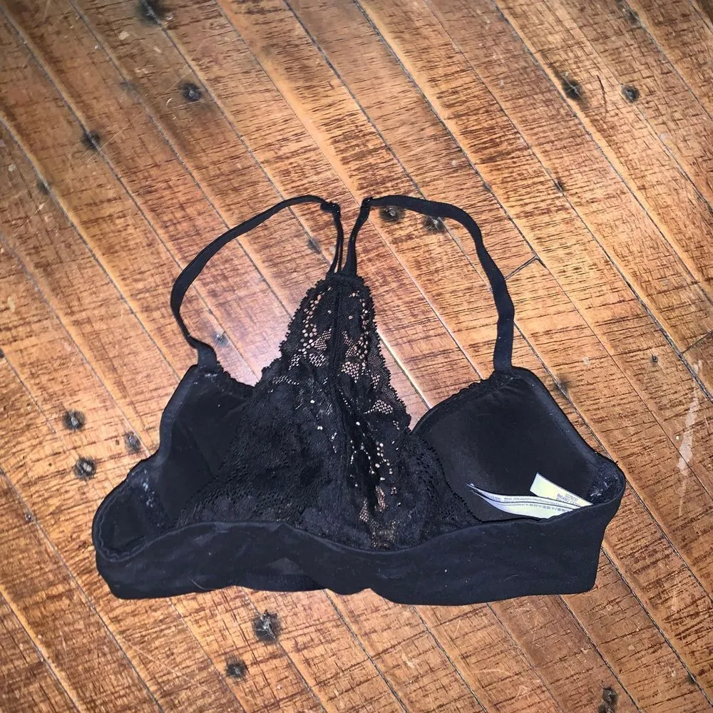 Victoria’s Secret Lacy racerback 32C lined Demi bra - Image 2