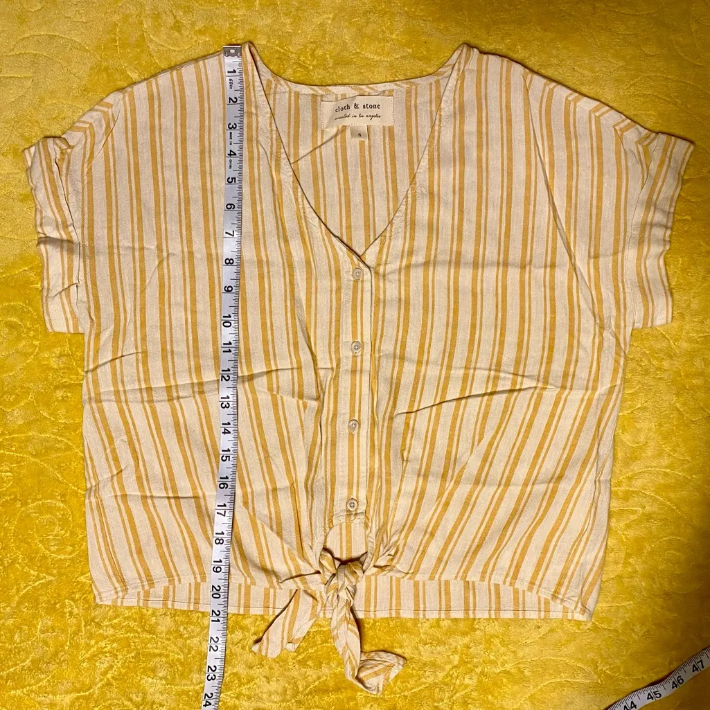 Anthropologie Cloth & Stone Yellow Striped Front Tie Crop Top Shirt - Image 10