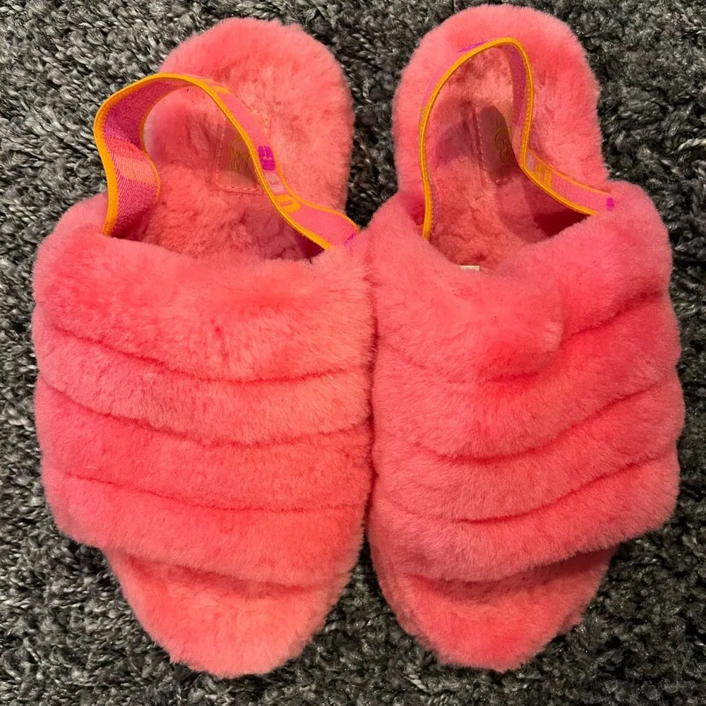 🍒UGG FLUFF YEAH SHEARLING SLINGBACK SLIPPERS SIZE 6🍒 - Image 2