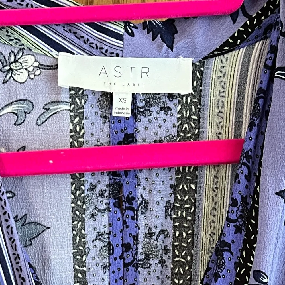 ASTR The Label Dress Womens Size XS Purple Floral High Low Maxi Wrap Revolve - Image 3