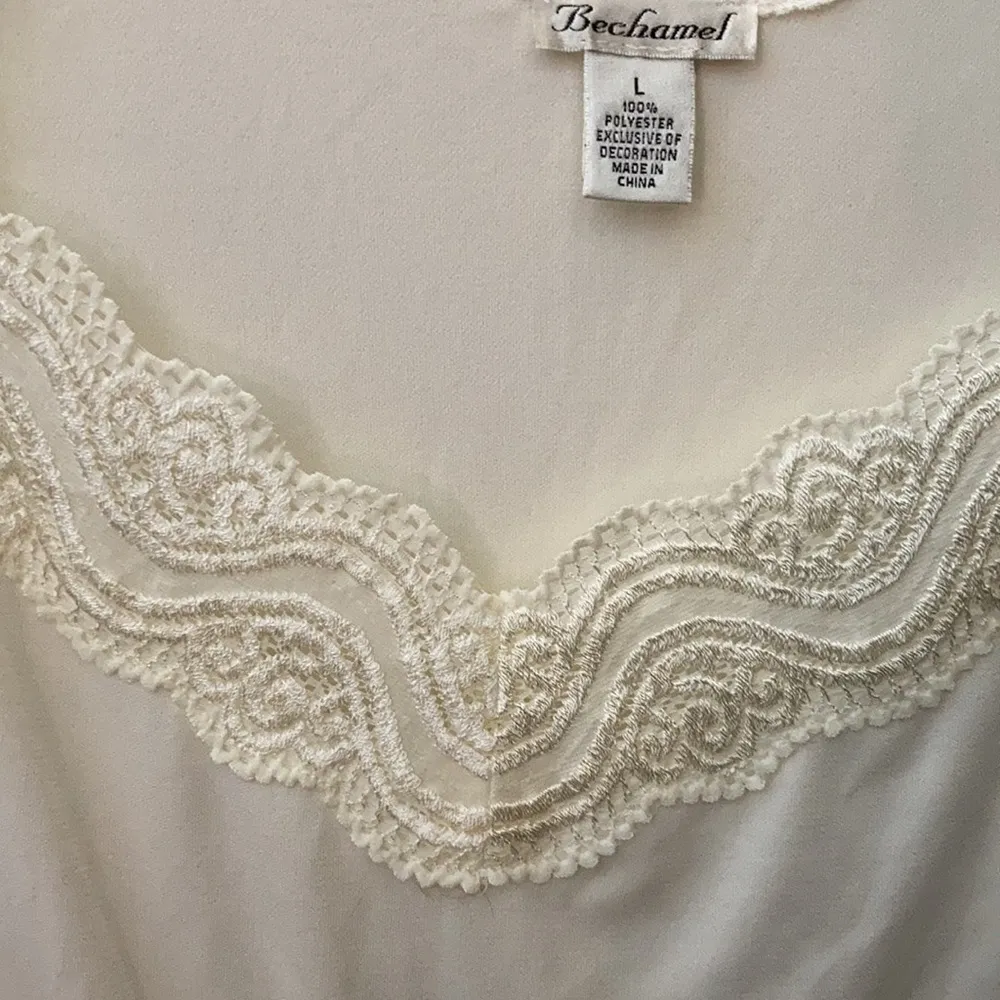 FINAL MARKDOWN Ladies bechamel lace trim tank top large - Image 3