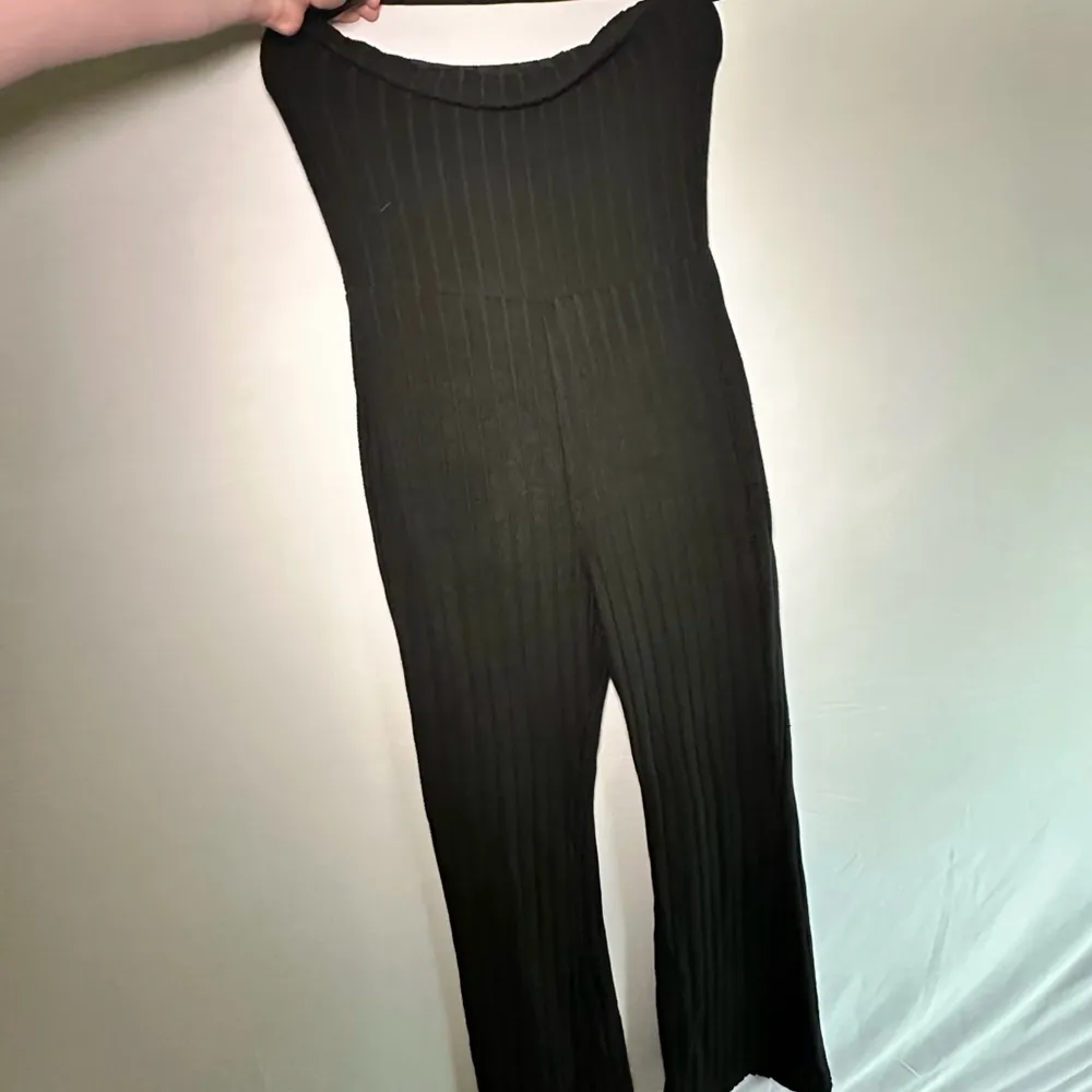 Sleeves Strapless Top & Solid Strapless Jumpsuit Black Size XL - Image 4